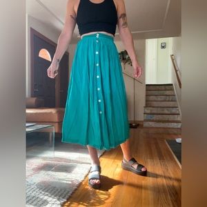 Kloko Clothing Brand Vintage 80s high-waisted button down skirt